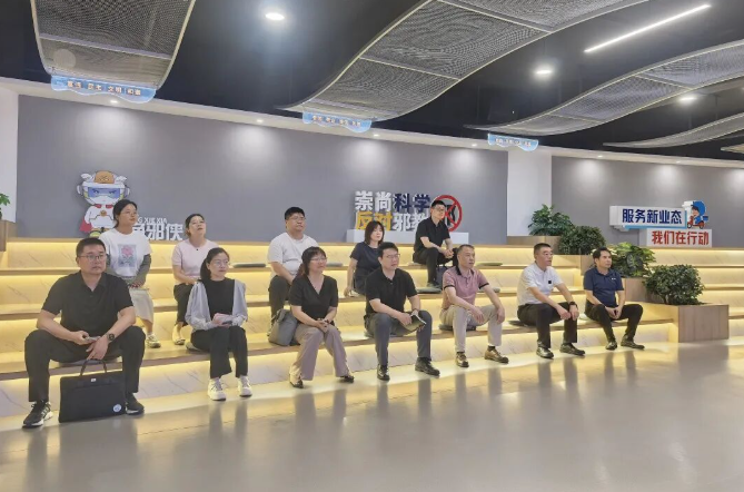 淮安市政法系统一行来我区考察交流